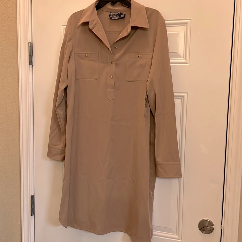 EUC American Living Long Sleeved Stretch Dress